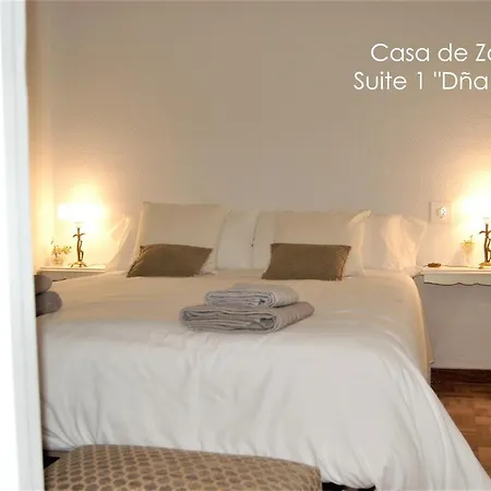 La Casa De *
