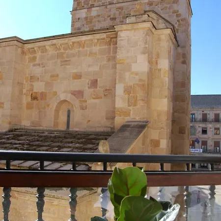 Πανσιόν La Casa De 3*